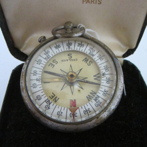 “Conscience is a man’s compass.” : Pocket compass